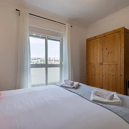 Tagus Views Ii شقة